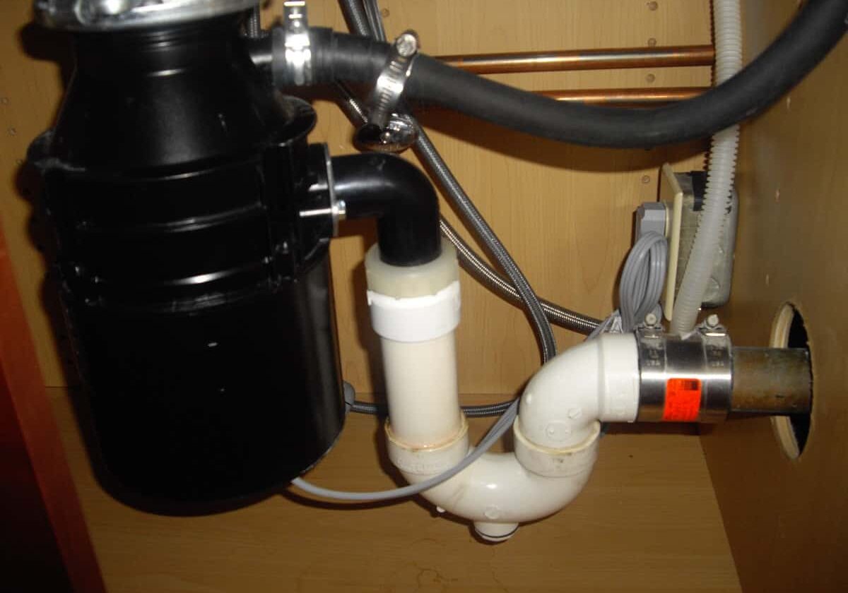 what-not-to-put-down-the-garbage-disposal-or-drain-landscape-194bf1e640c1e4bfbbc6631c92b0385e-qh0omas2upjb what-not-to-put-down-the-garbage-disposal-or-drain-landscape-194bf1e640c1e4bfbbc6631c92b0385e-qh0omas2upjb