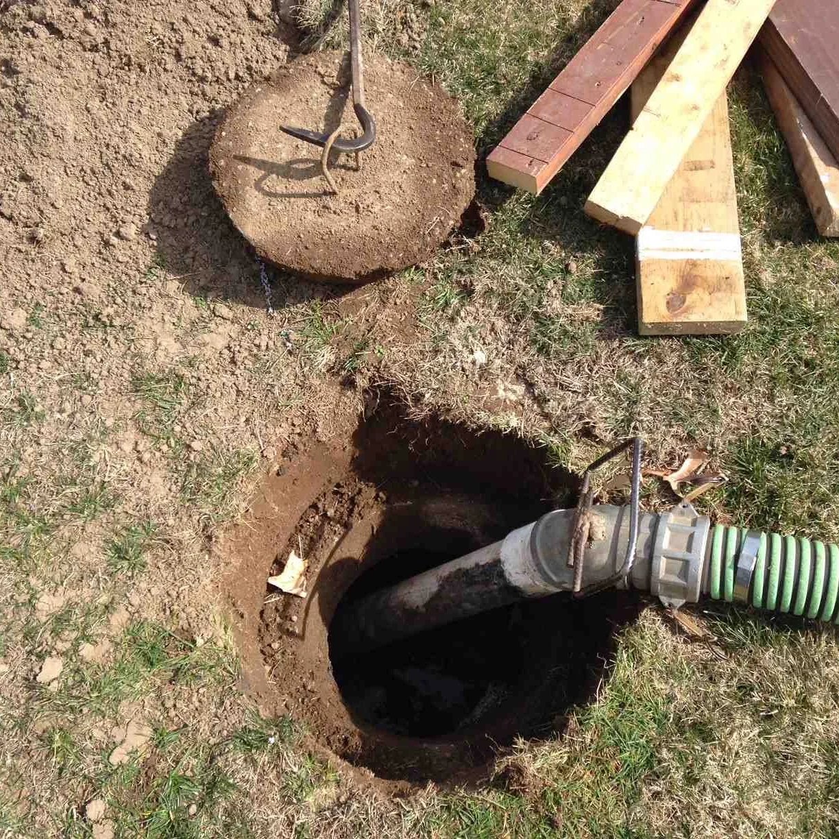 septic-tank-pumping-allegan septic-tank-pumping-allegan